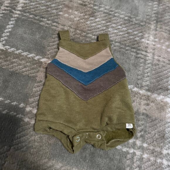 Lulu + Roo Olive Green Jumper/bibs 0-3 months - Picture 1 of 5